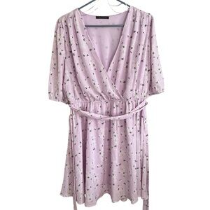 Suzy Shier Lavender Floral Dress with Belt - Large